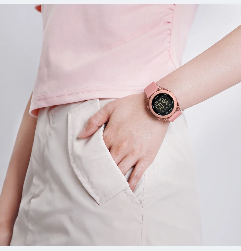 NAVIFORCE Comfortable Silicone Woman watch Waterproof LCD Display Clock Ladies Fashion Sport Electronic Wristwatches Reloj Mujer