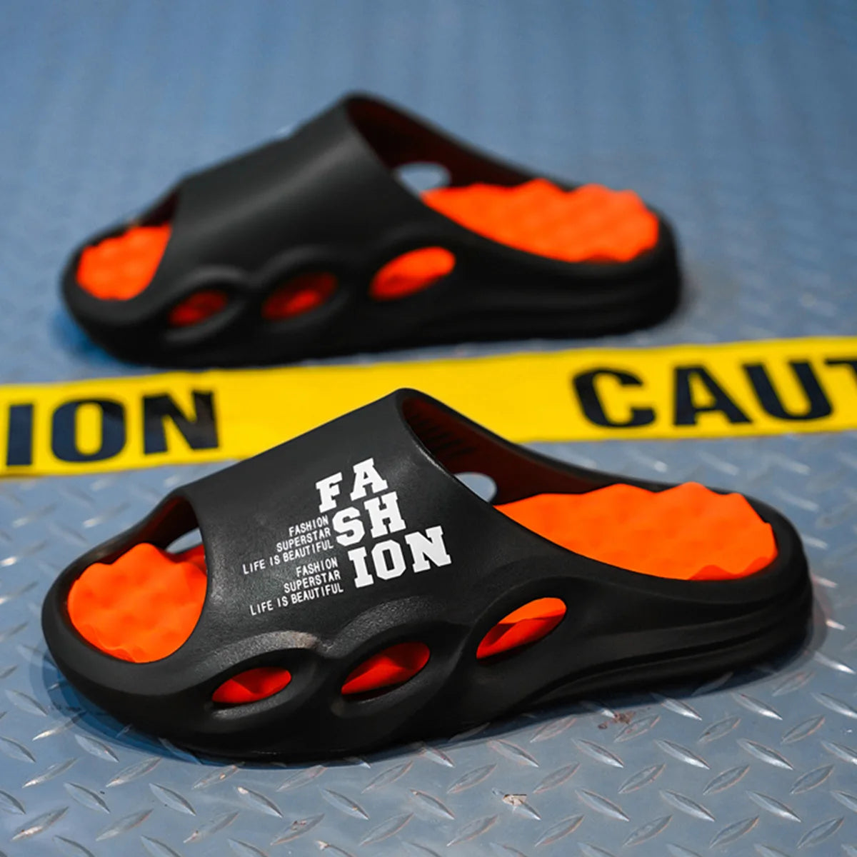 Men Fashion Massage Slippers Indoor/Outdoor Sandals Beach Flip Flop Thick Sole Male Slides Summer Non-Slip Men Shower Slippers