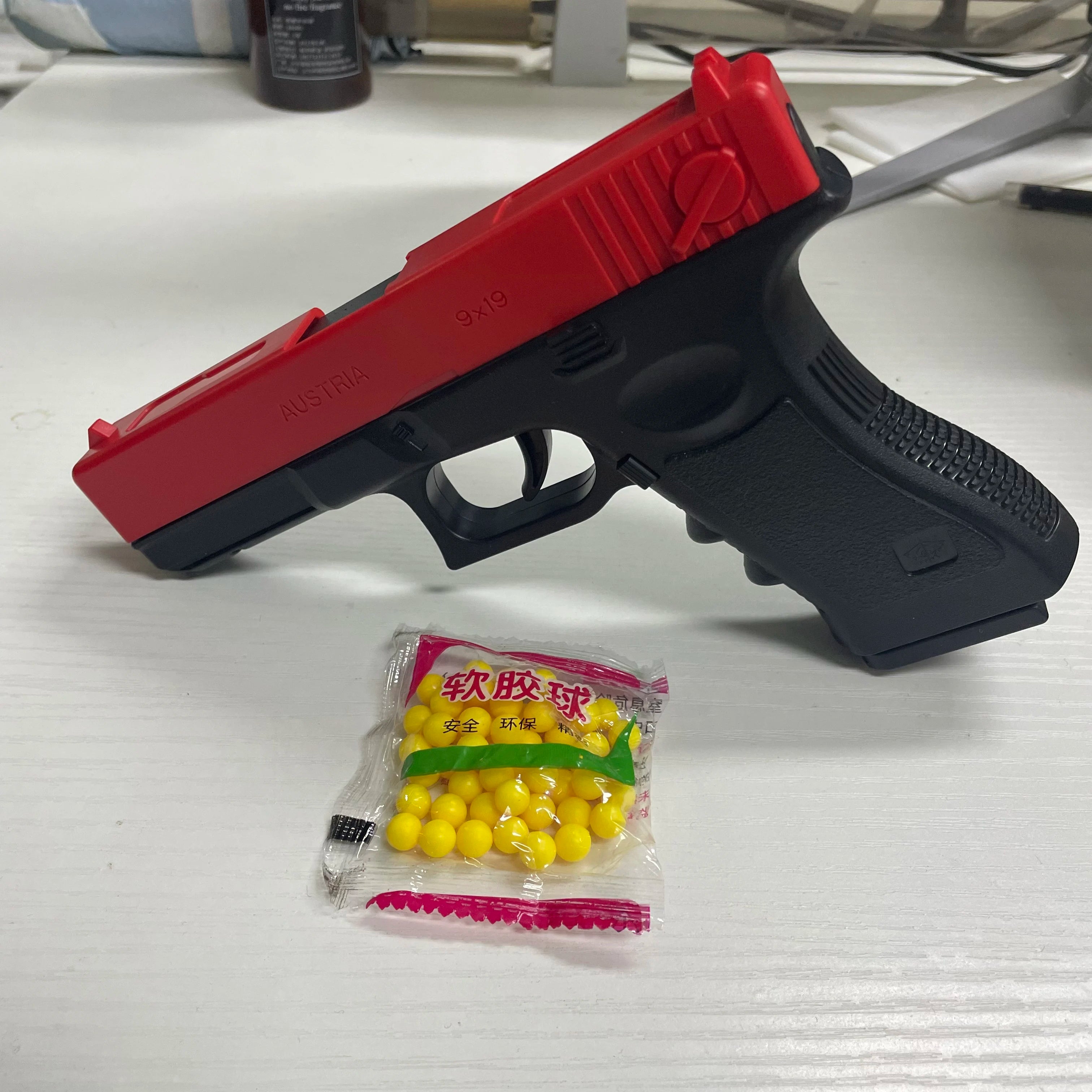 High quality soft bullet air gun manual G17 glock toy gun lower magazine laser outdoor sports CS game weapons children gift