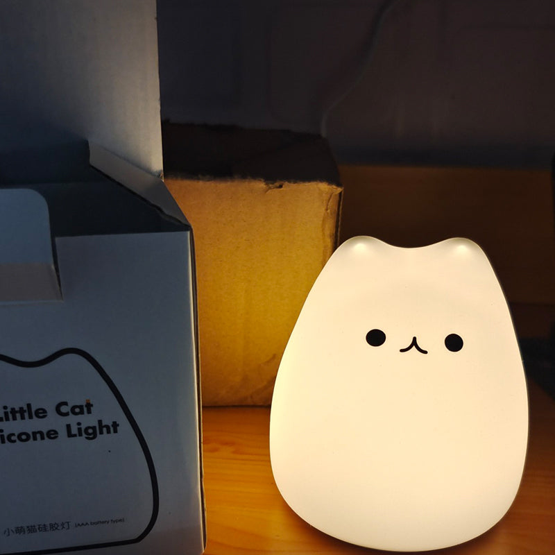 Mini Cat Night Lamp – 7-Color Touch LED Bedside Light