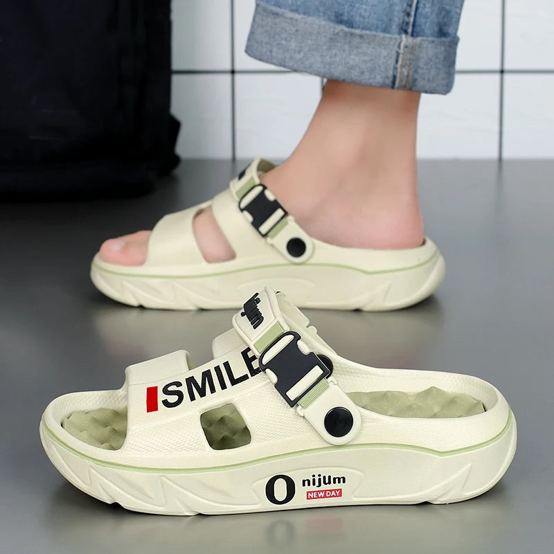 2025 New Men's Massage Slippers Indoor Outdoor Sandals Beach Comfortable Soft Slides Clogs Casual Shoes Men Women Home Slippers